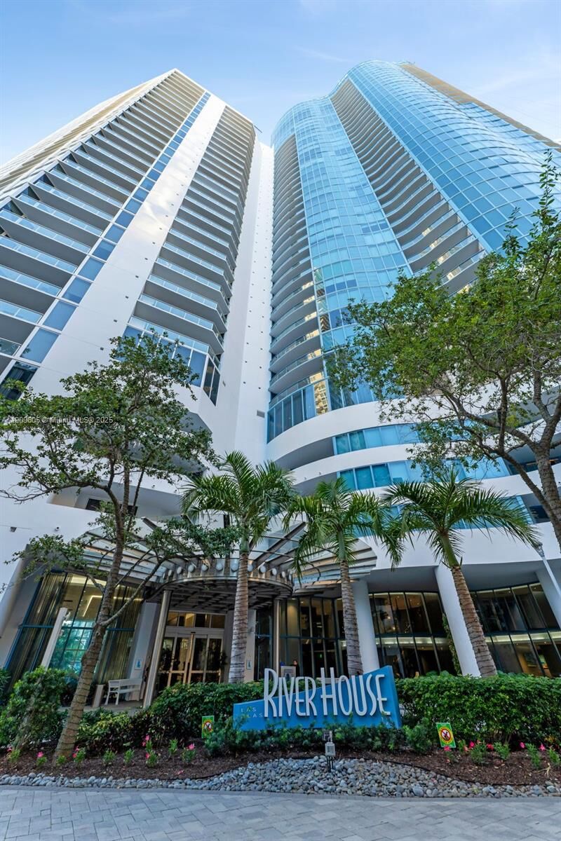 Property Photo: 333 Las Olas Way 2505 FL 33301