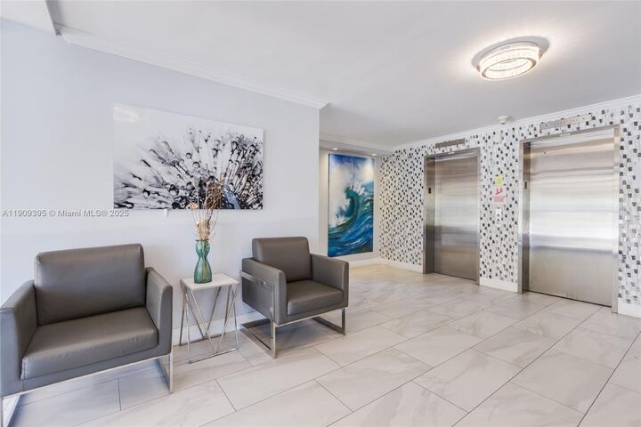 Property Photo:  2671 S Course Dr 506  FL 33069 