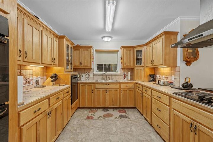 Property Photo: 610 E Cal Cam Line Road E LA 70607