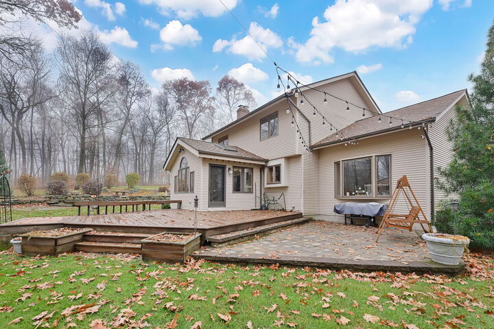 Property Photo: 211 Old Post Road CT 06084