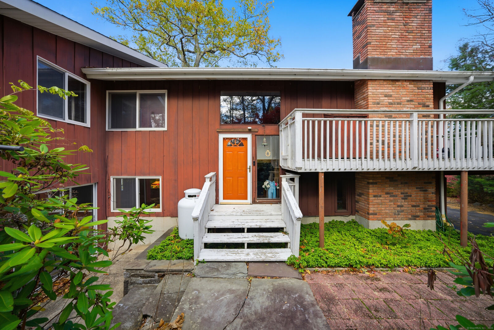 Property Photo: 4 Alan Road CT 06810