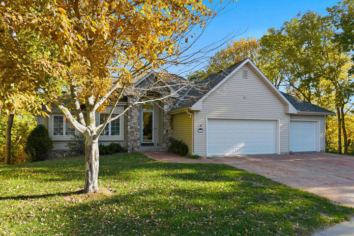 1617 Oak Park Road  Council Bluffs IA 51503 photo