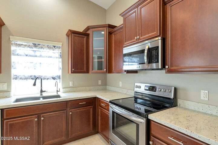 Property Photo: 8881 W Irongate Road AZ 85653