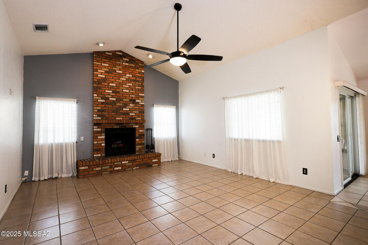 Property Photo: 2849 W Wagon Wheels Drive AZ 85745