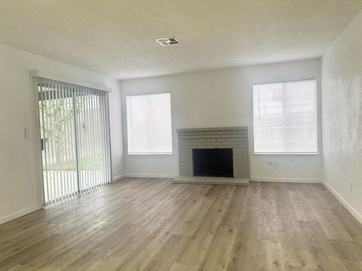 Property Photo: 1709 S Noyes Street CA 93277
