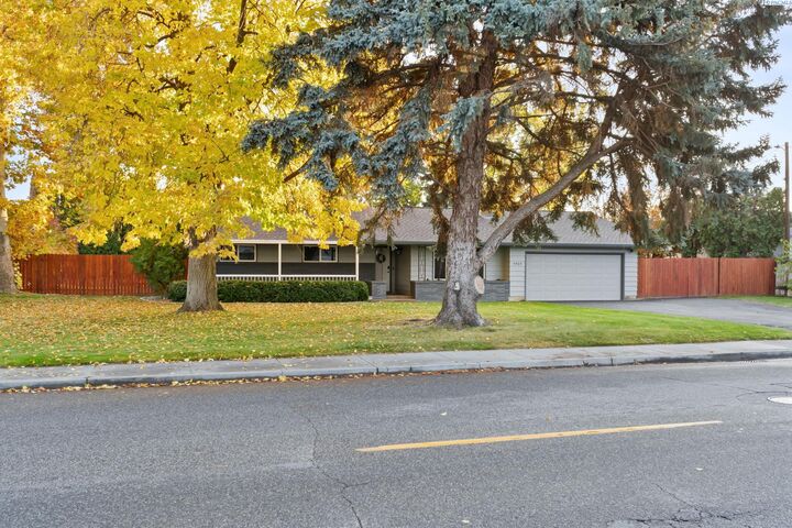 Property Photo: 4603 W Metaline Avenue WA 99336