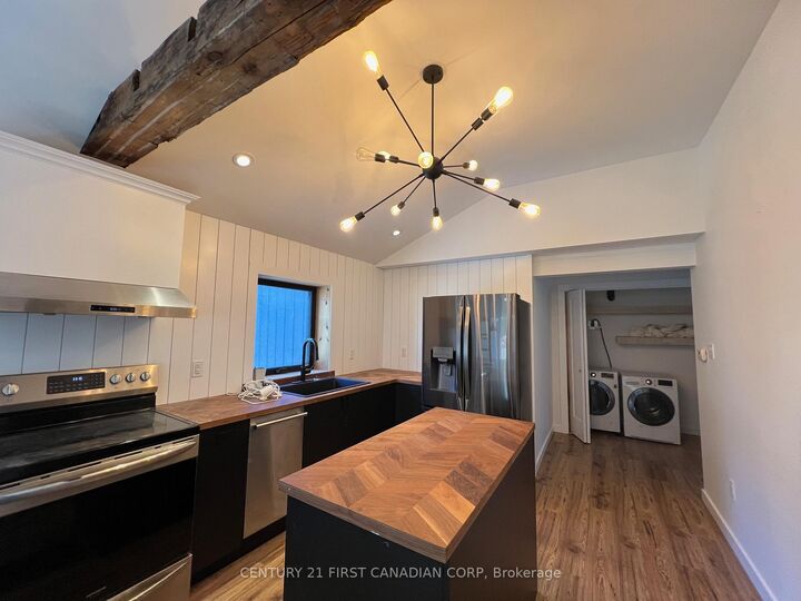 Property Photo:  331 Erie Street 3  ON N5L 1E3 