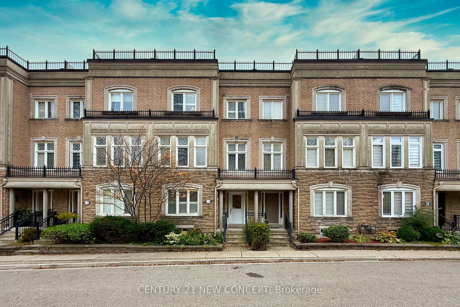 Property Photo:  16 Legion Road  ON M8V 4C5 