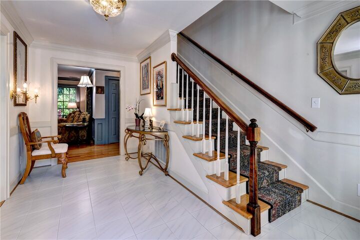 Property Photo: 10 Whitby Court VA 23185