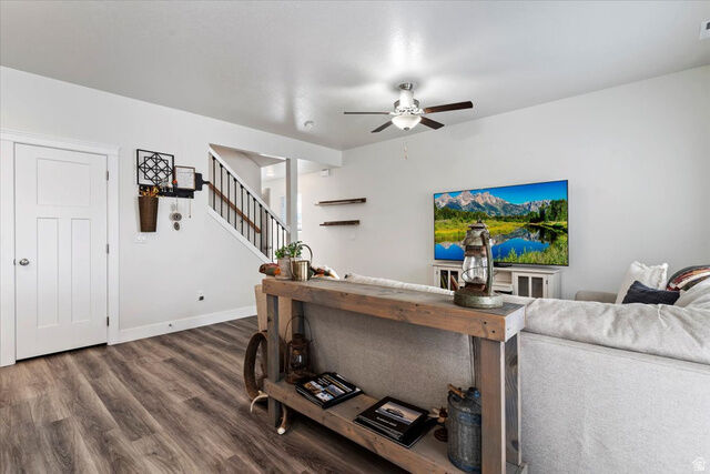 Property Photo: 291 N 100 W UT 84050