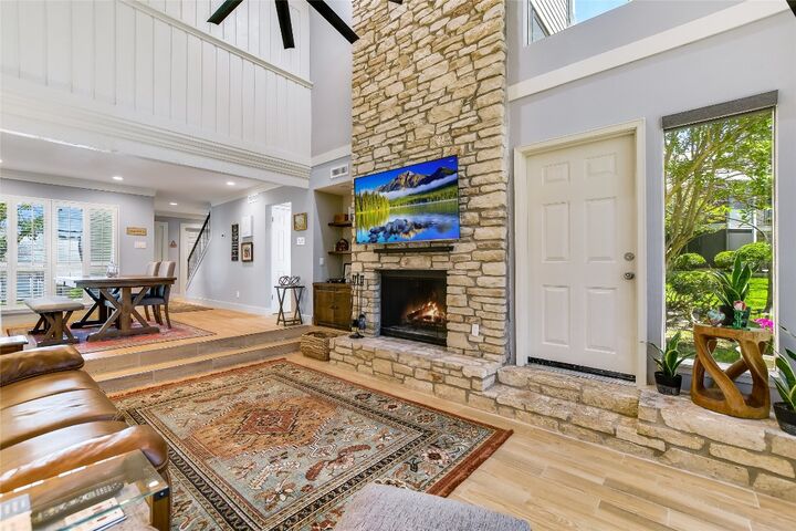 Property Photo: 118 World Of Tennis Square TX 78738