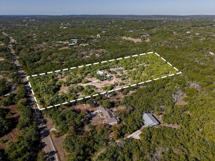 Property Photo: 350 Hugo Road TX 78666