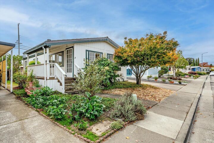 146 Westgate Circle  Santa Rosa CA 95401 photo