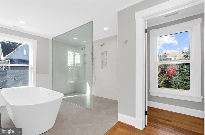 Property Photo: 105 High Street MD 21620