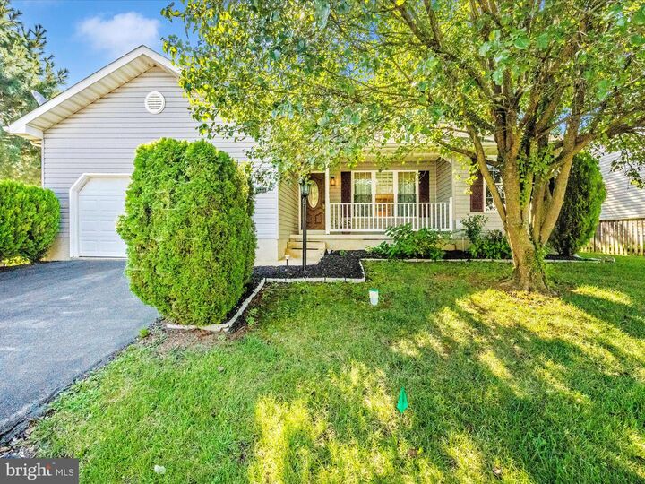 Property Photo: 10511 Bushwillow Way MD 21740