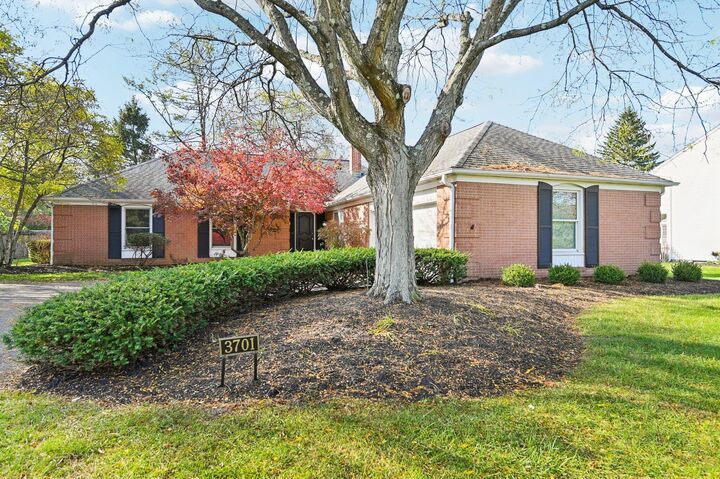 3701 Reed Road  Columbus OH 43220 photo