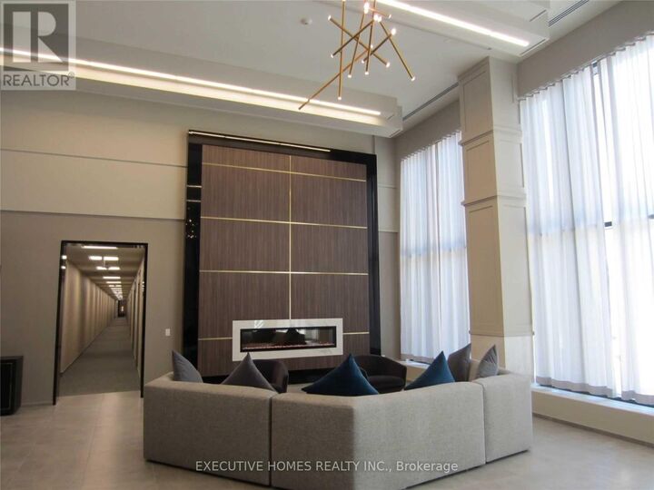 Property Photo:  4055 Parkside Village Drive 1416  ON L5B 0K8 