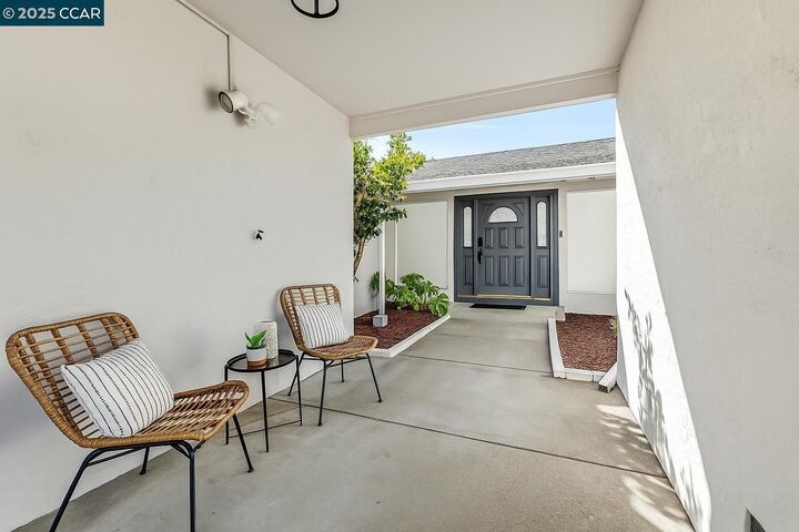 Property Photo:  7278 Prow Way  CA 94568 