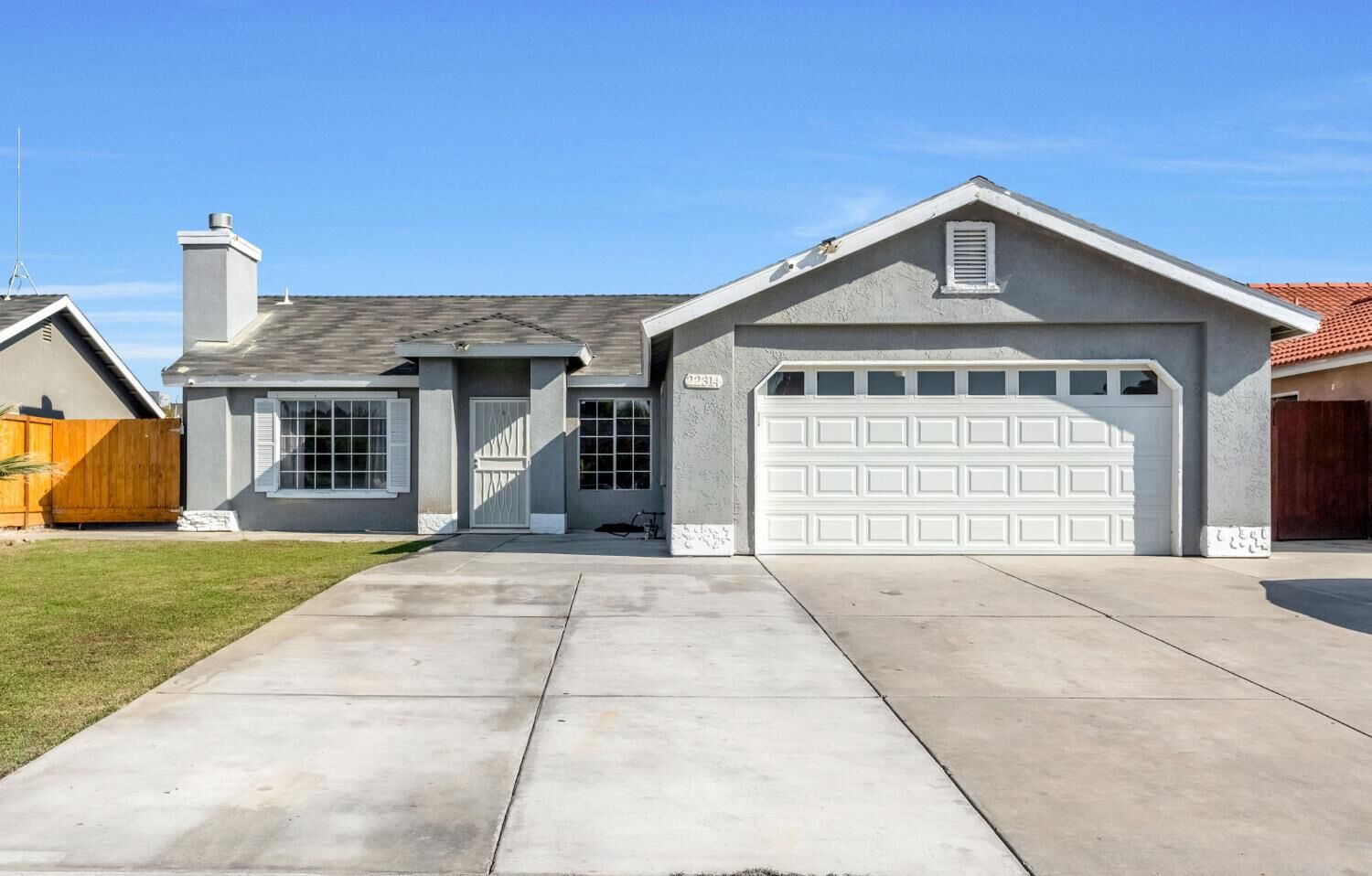 Property Photo:  22314 White Avenue  CA 93660 