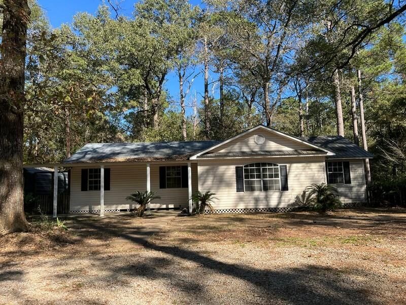 Property Photo: 1061 Cedar Ridge Road LA 71367