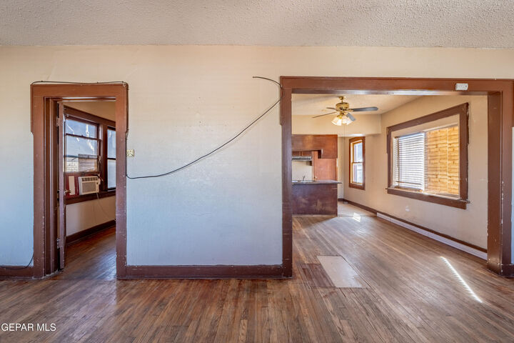 Property Photo: 4116 Hueco Avenue TX 79903
