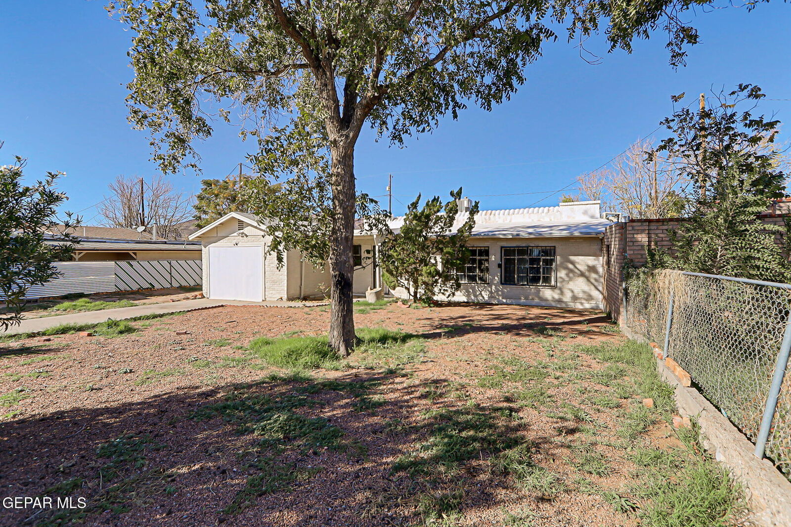 Property Photo: 3317 E San Antonio Avenue TX 79905
