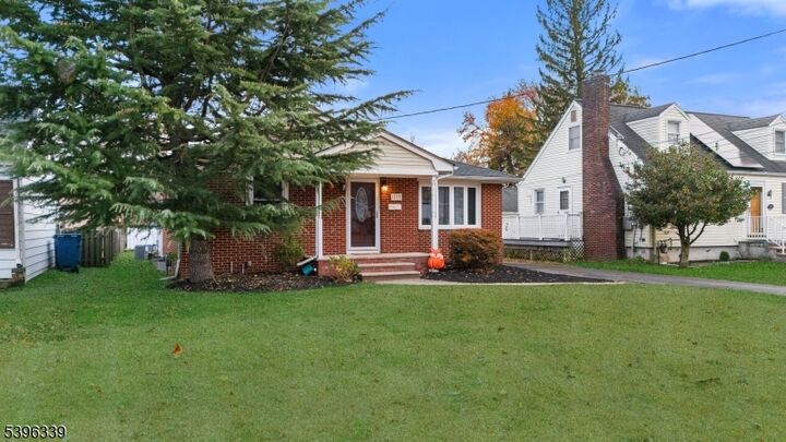 Property Photo: 137 3 Rd St NJ 08812