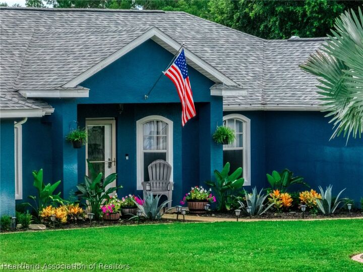 Property Photo:  4008 Fonseca Avenue  FL 33872 