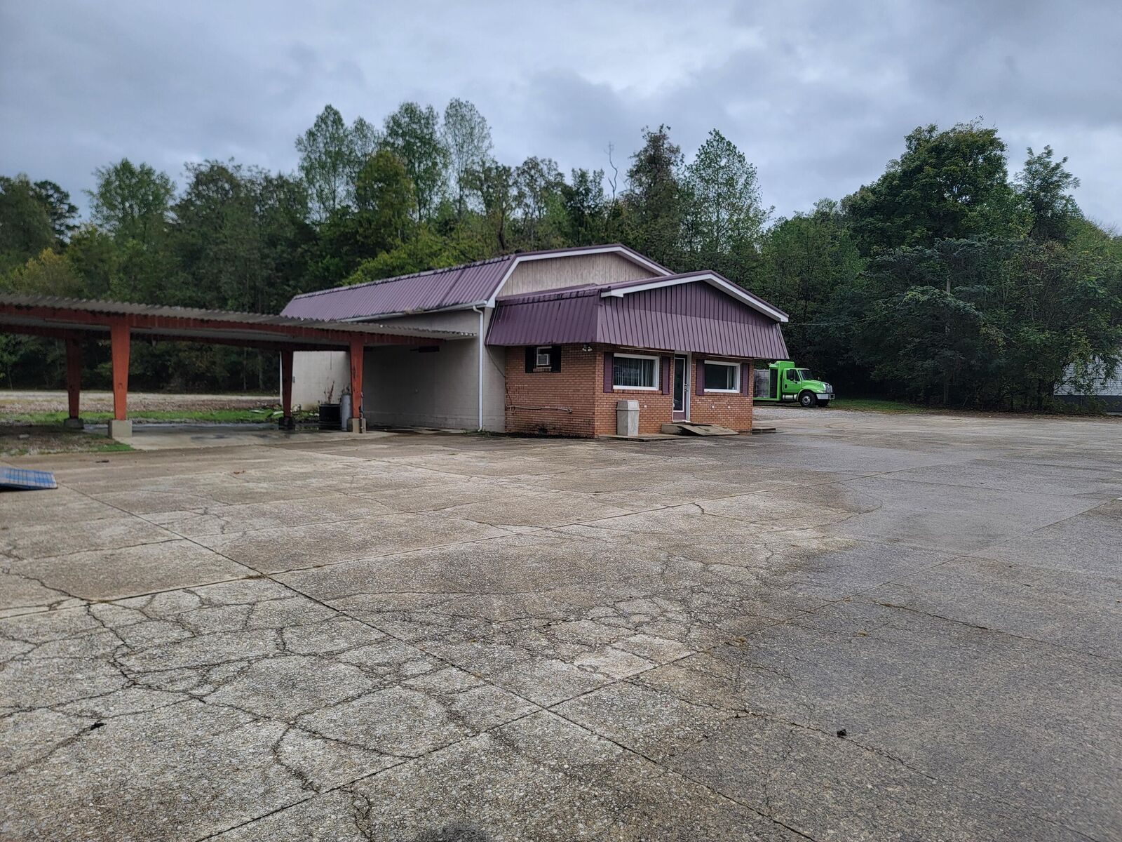 Property Photo:  7744 S Hwy 27  KY 42519 