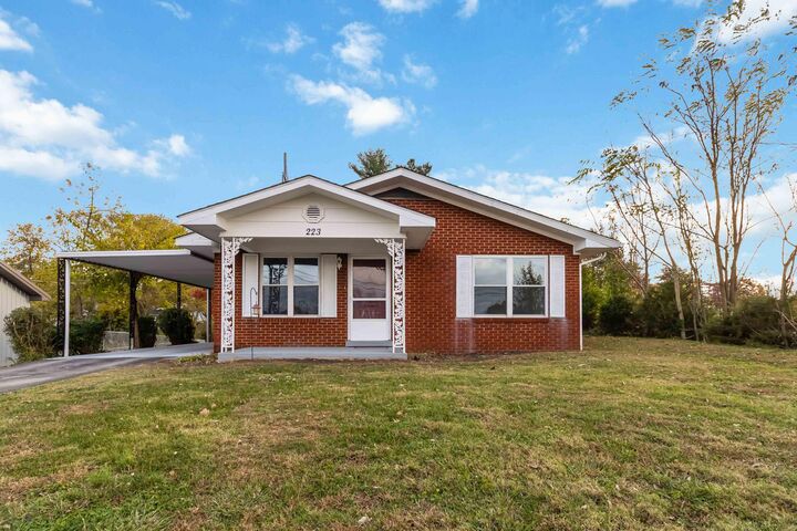 Property Photo: 223 1/2 Langdon Street KY 42501