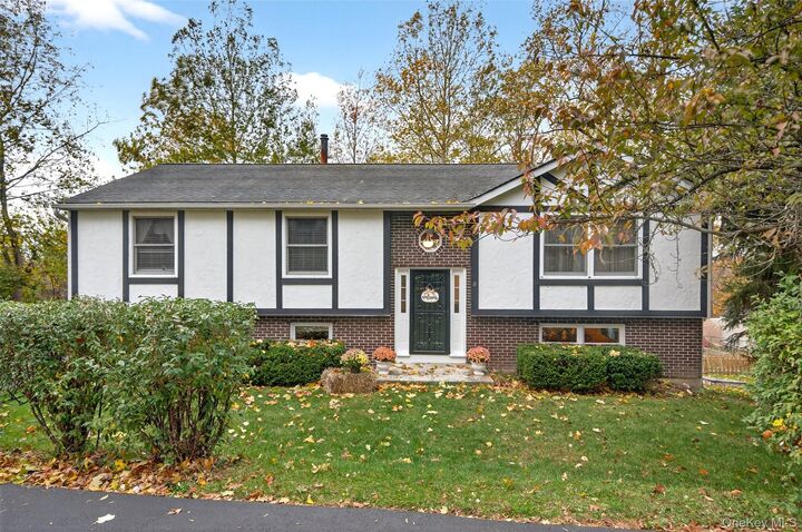 Property Photo: 7 Colleen Lane NY 12589