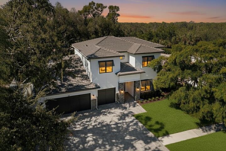 3512 Camino Real  Sarasota FL 34239 photo