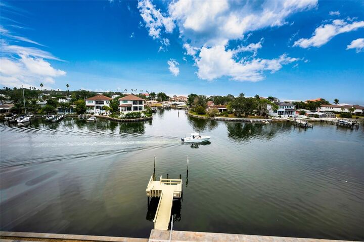 Property Photo: 1365 Snell Isle Boulevard NE 5D FL 33704