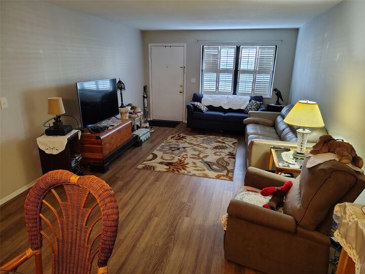 Property Photo:  5971 Terrace Park Drive N 102  FL 33709 