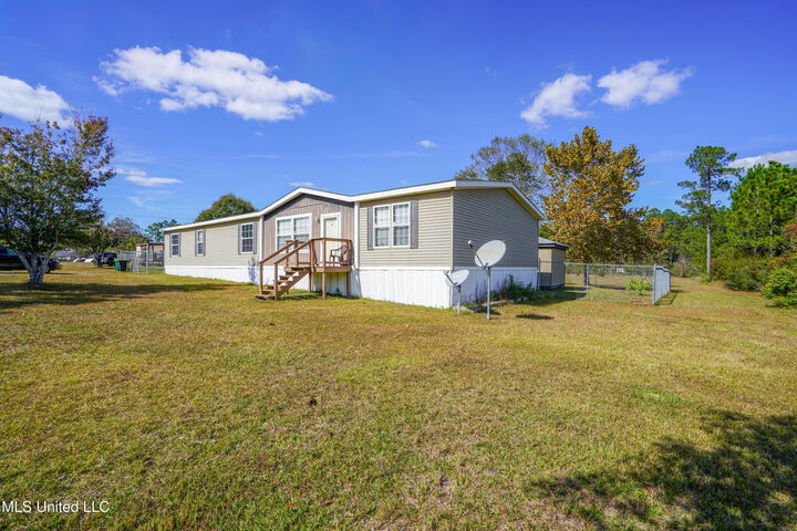 Property Photo: 11610 Fox Ridge Drive MS 39565