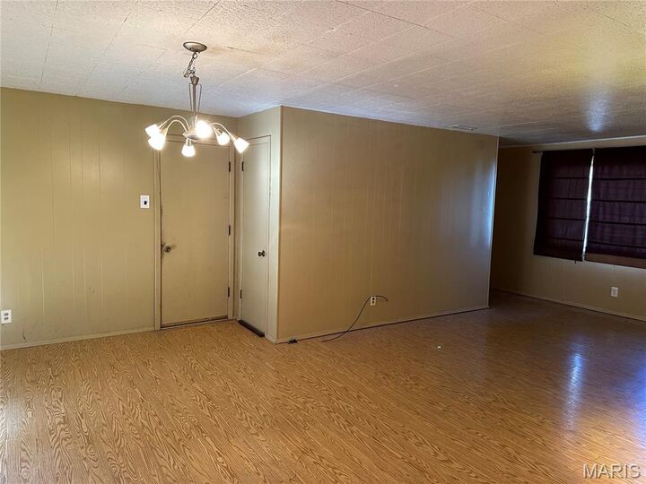 Property Photo: 904 Victory Drive MO 63125