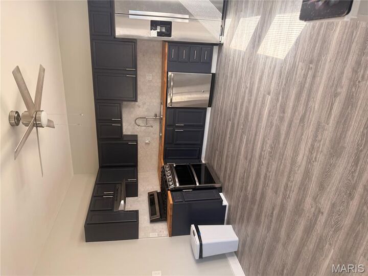 Property Photo: 6231 Dardanella Avenue MO 63121