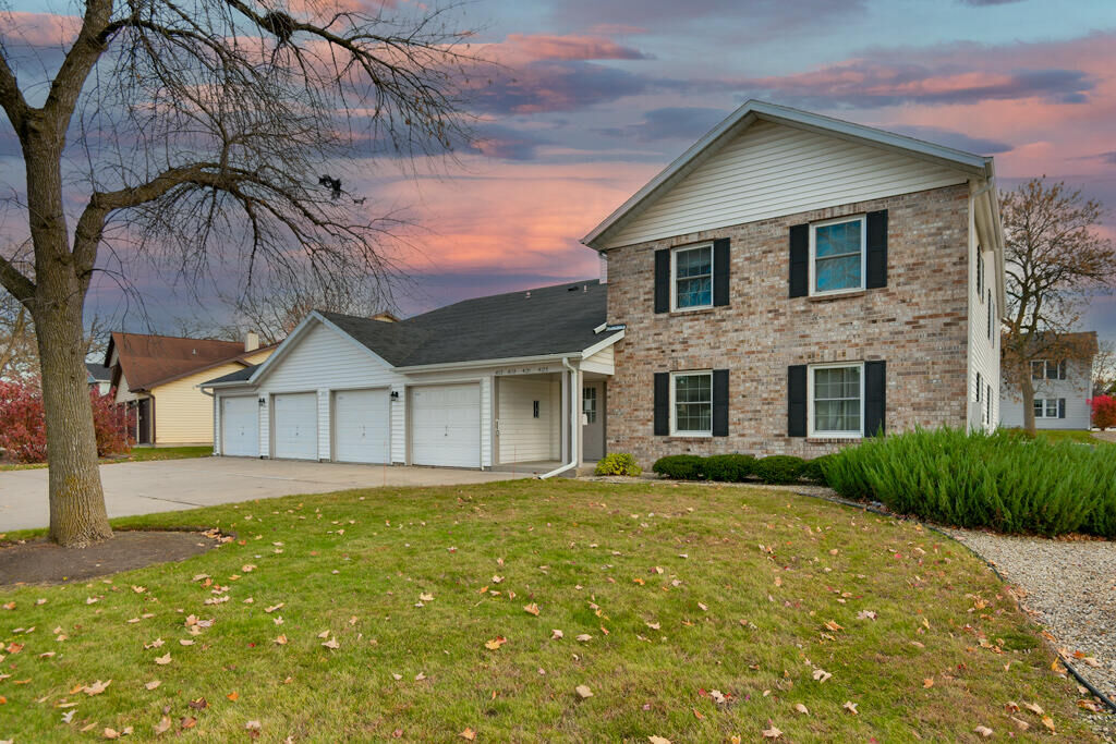 Property Photo:  4117 80th St 14A  WI 53142 