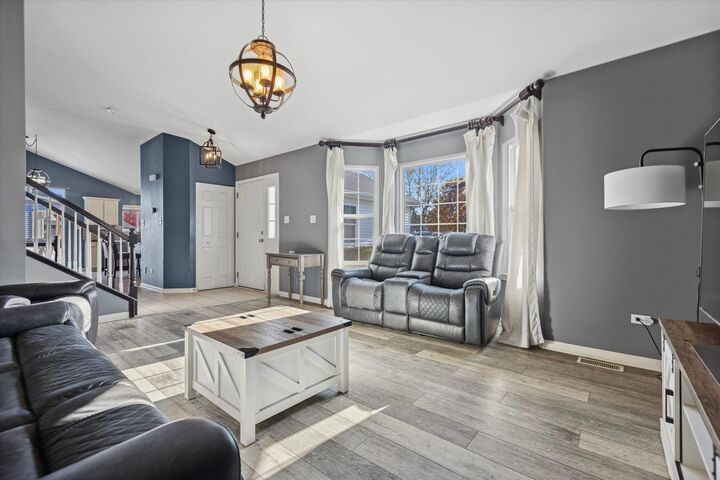 Property Photo: 25632 S Fieldstone Court IL 60410