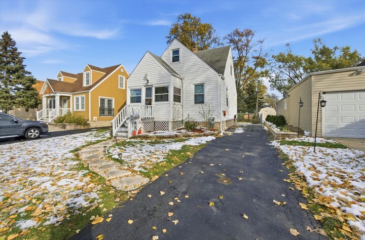 Property Photo:  9131 Newcastle Avenue  IL 60053 