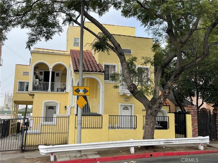 Property Photo:  559 S Coronado  CA 90057 