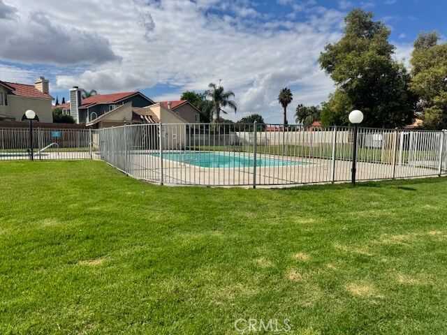 Property Photo: 1565 Coulston Street 18 CA 92408