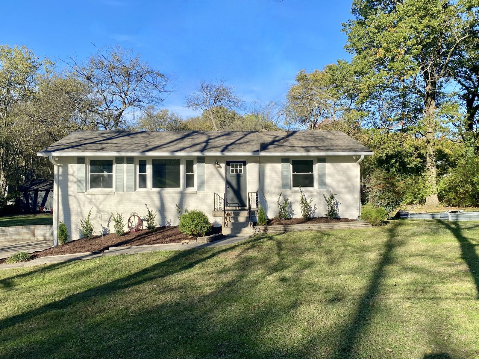Property Photo:  1042 Jasperson Dr  TN 37115 