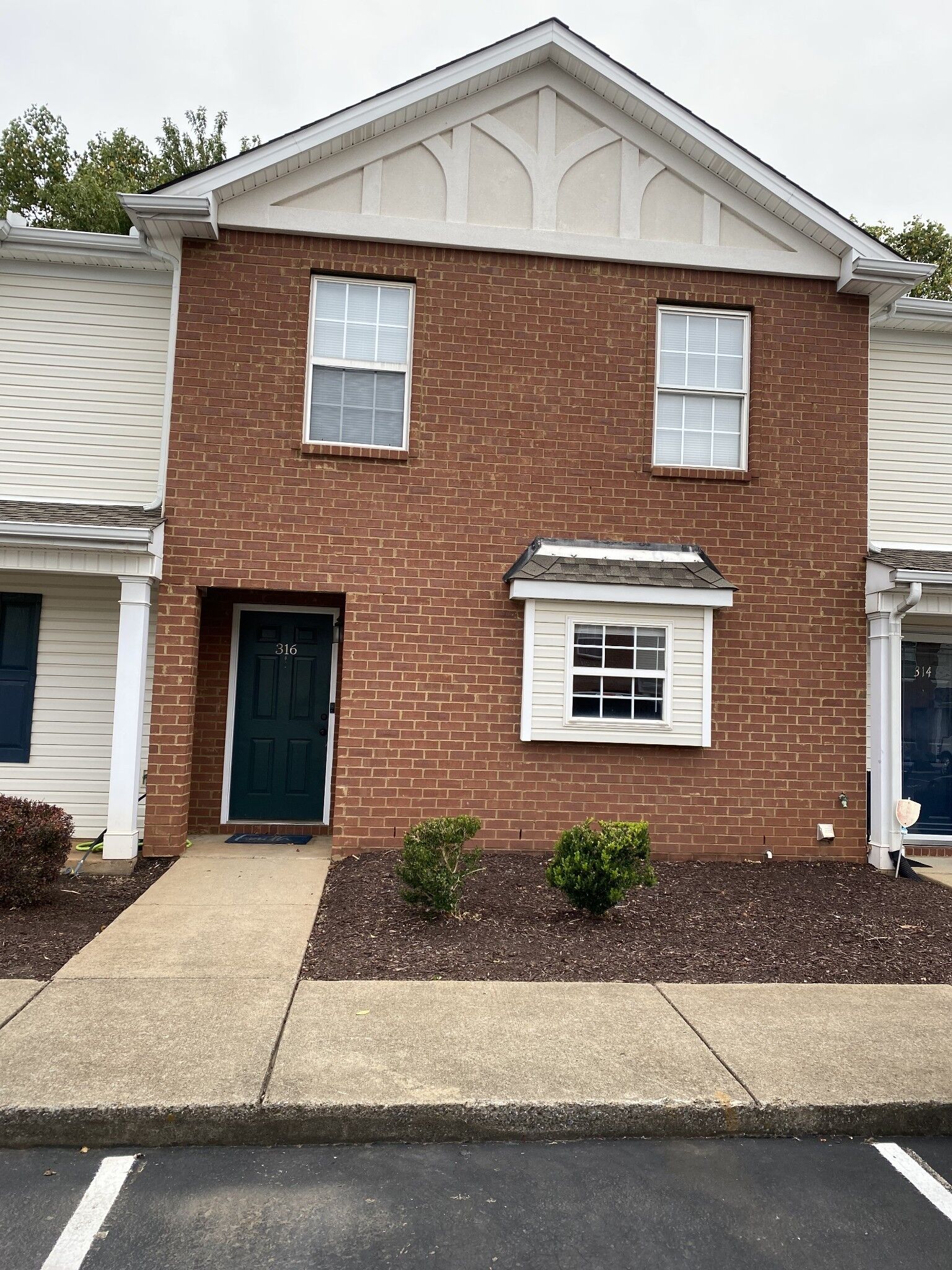 Property Photo:  316 Arapaho Dr  TN 37128 