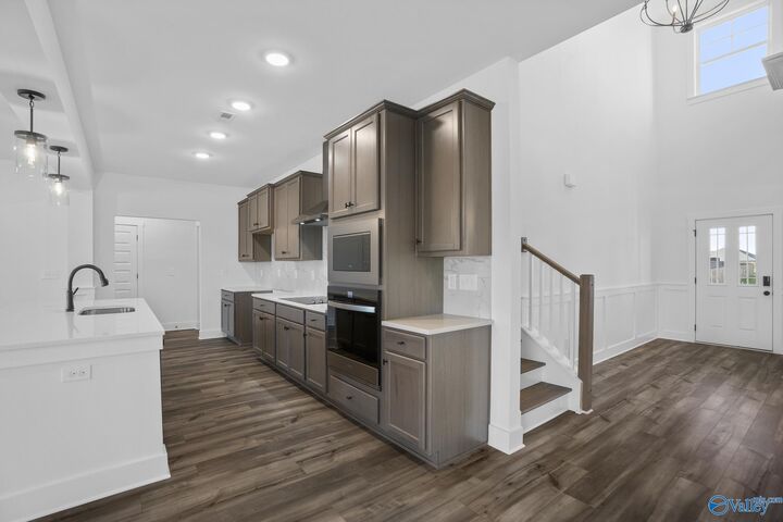 Property Photo: 415 Broad Row Street AL 35811