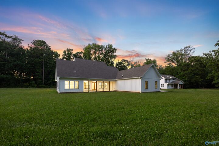 Property Photo:  2737 B Jeff Road  AL 35749 