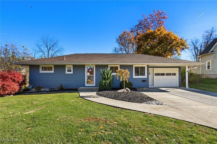 36 Grant Street  New London OH 44851 photo