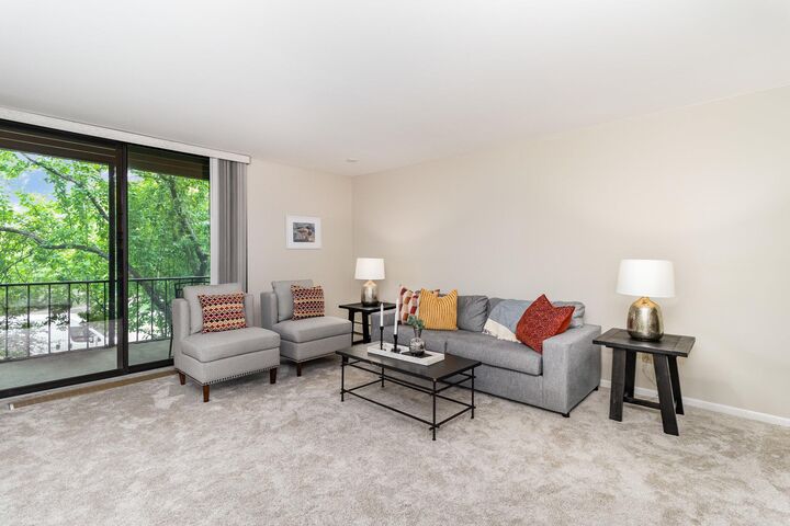 Property Photo: 6085 Lincoln Drive 220 MN 55436