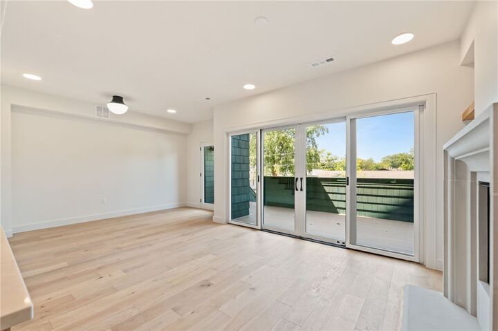 Property Photo: 424 SE C Street AR 72712