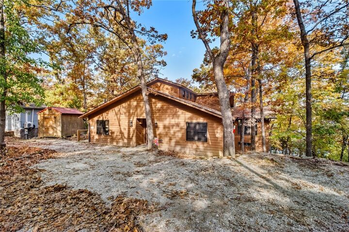 Property Photo: 11836 White Oak Drive AR 72732